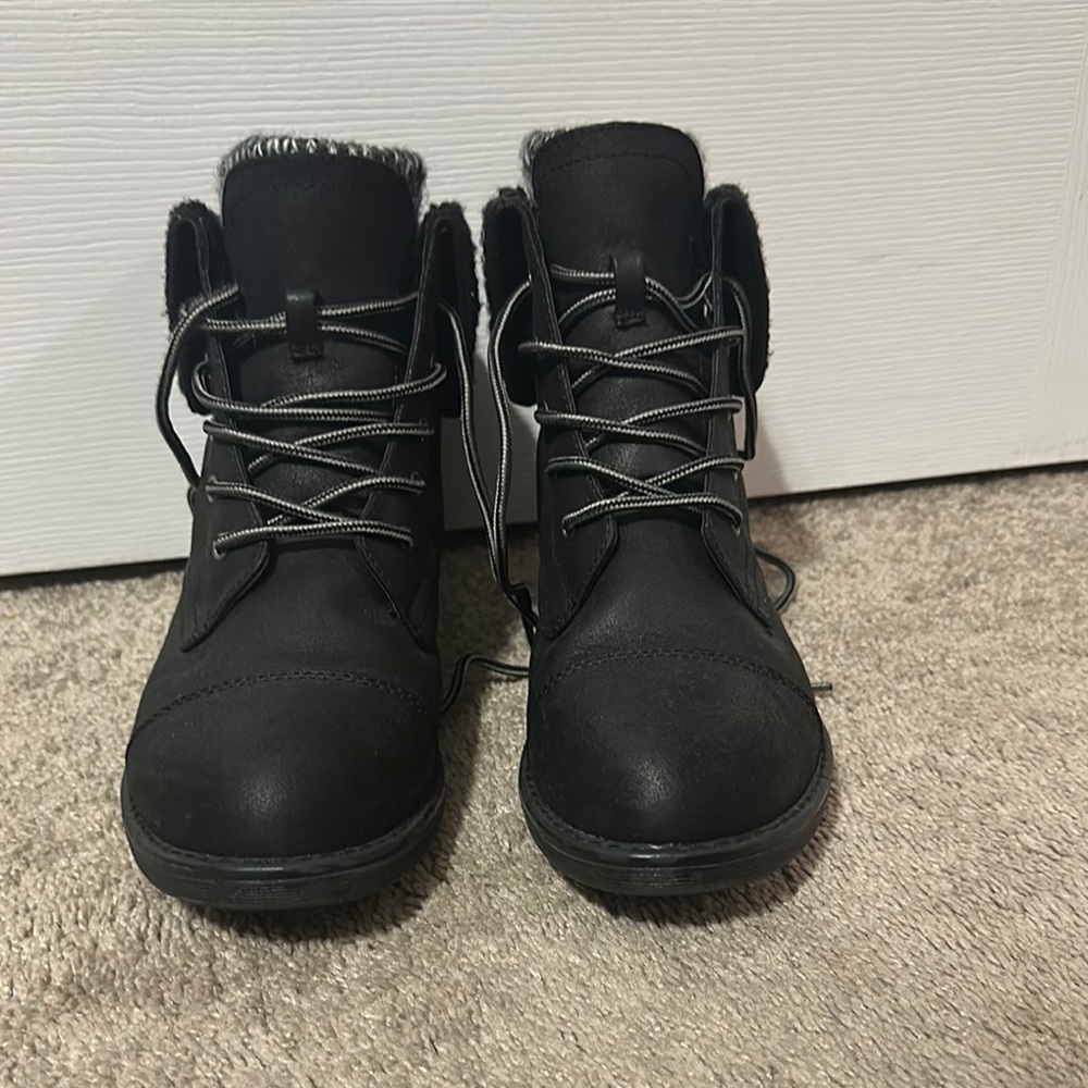 Black CLIFFS BY WHITE MOUNTAIN Women's Duena Hiking Style Boot